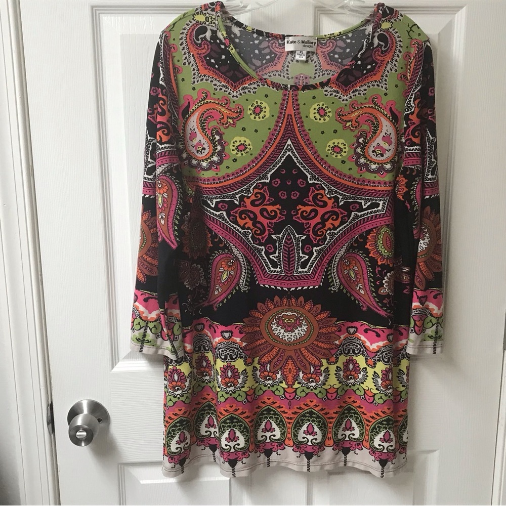 XL TUNIC FROM KATE & MALLORY